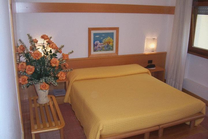 Albergo Benito Ponte nell'Alpi Bagian luar foto